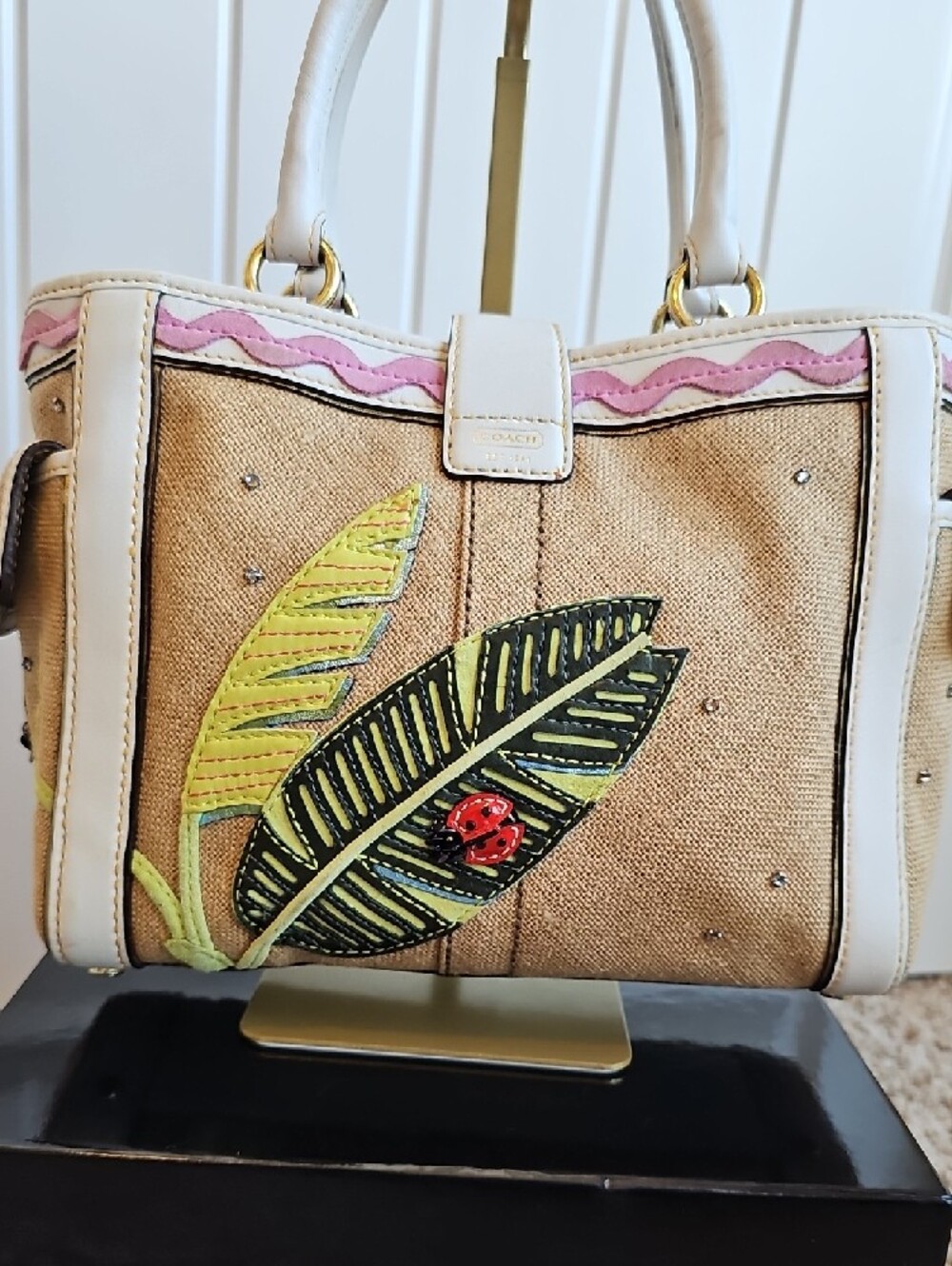 Coach 2005 Vintage Hamptons Limited Edition Ladybug Straw Applique Boxy Tote - Picture 6 of 15